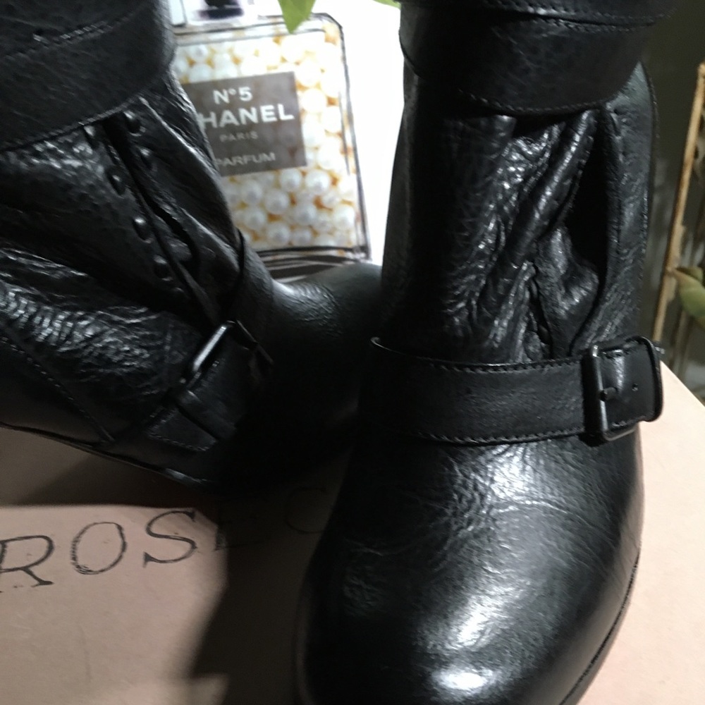 ROSE GOLD ‘WILMA’ NWOT AUTHENTIC BLACK GENUINE LEATHER BOOTS